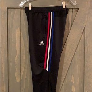 Adidas climacool training pants (Size M)